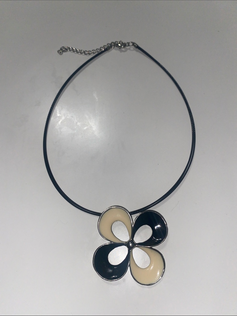 Y2K Flower Necklace